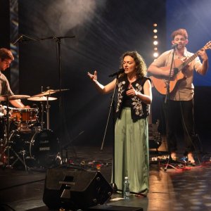 Slovenská skupina DIS IS MARKĒTA triumfuje na prestížnom medzinárodnom festivale